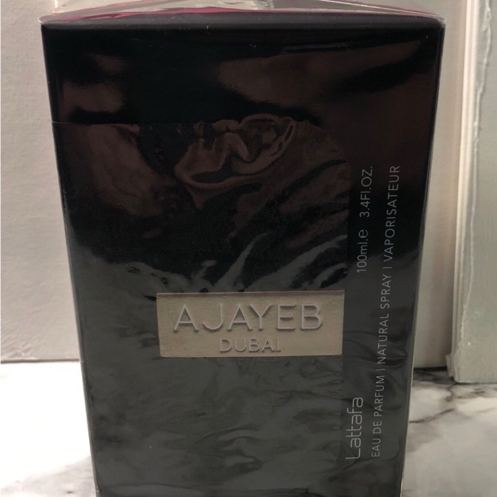 Ajayeb Dubai Eau de Parfum 100ml